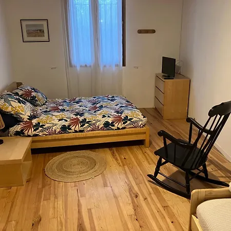 D'hotes Climatisees Les Maisons De Gaia Bed & Breakfast